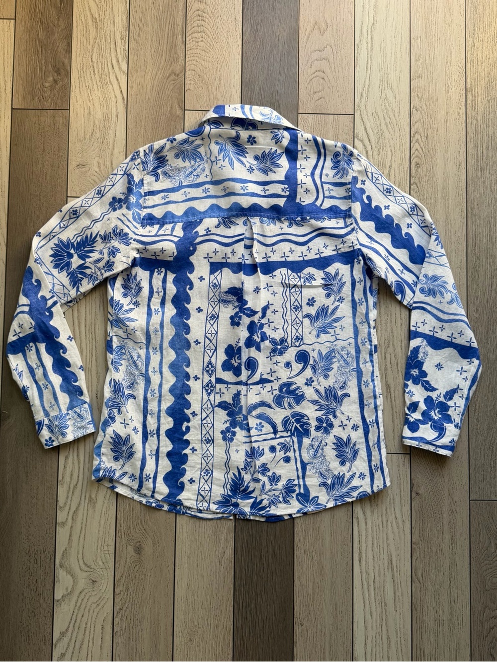 Joie Blue and White Floral 100% Linen Shirt size S - Picture 5 of 5